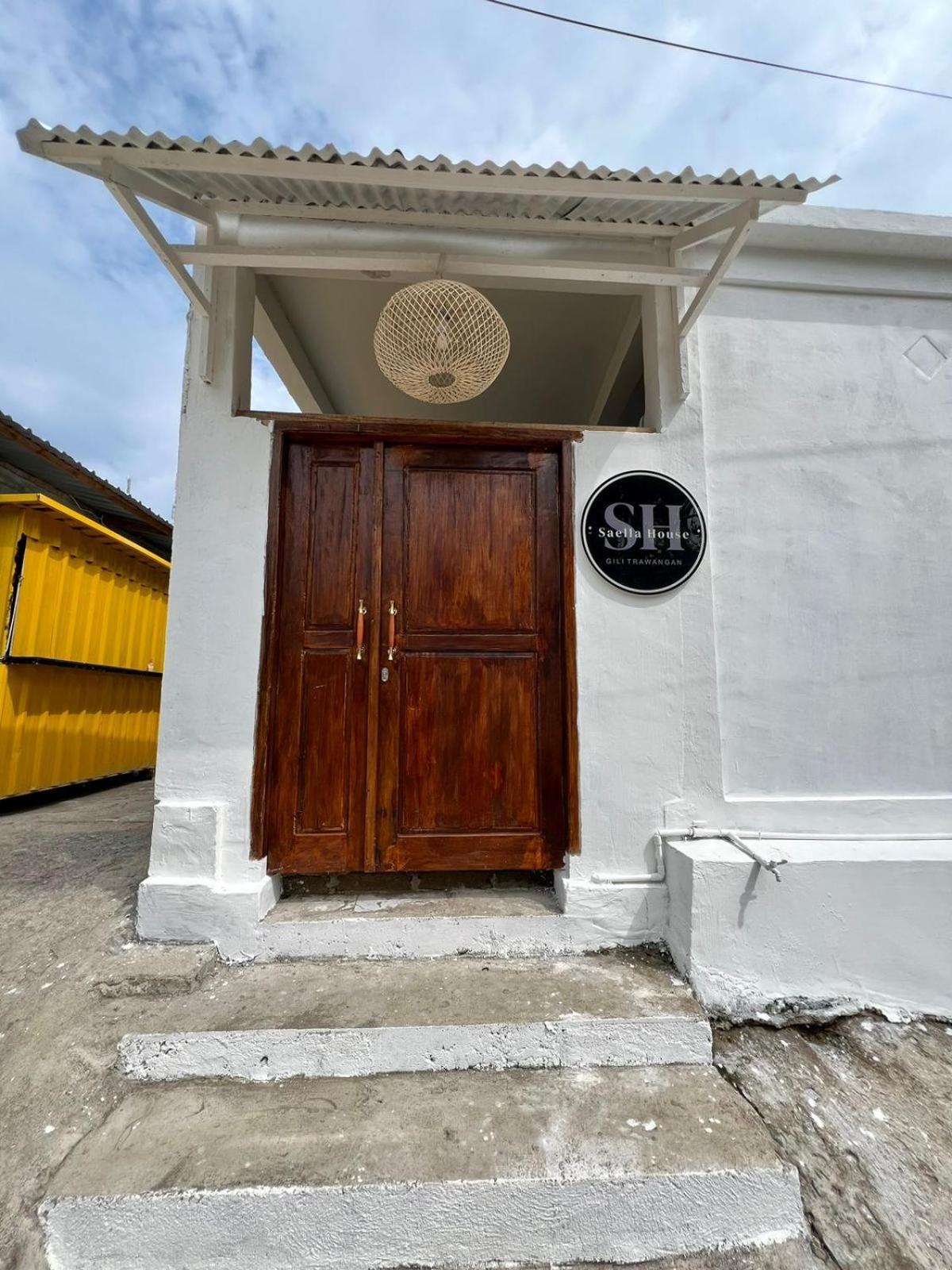 Appartamento Saellahouse Gili Trawangan Esterno foto
